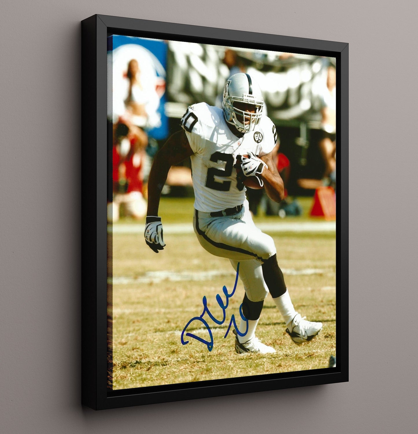 Darren Mcfadden - Oakland Football Running Back Breakaway Run Football Wall Art - football wall art print