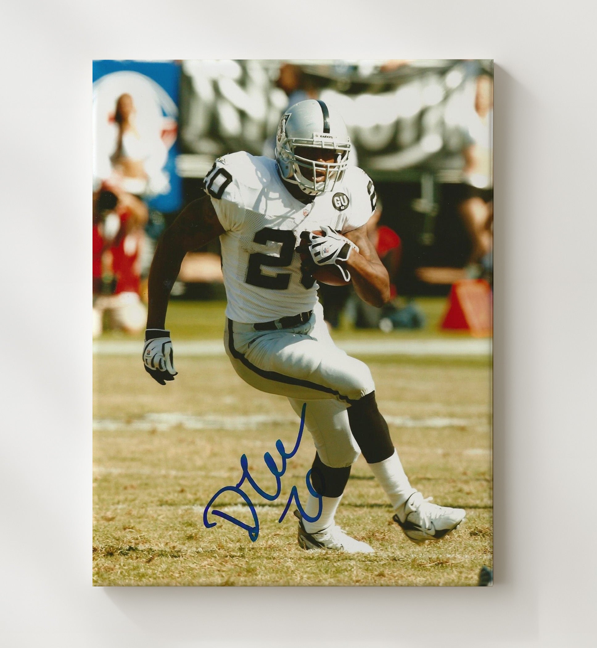 Darren Mcfadden - Oakland Football Running Back Breakaway Run Football Wall Art - football wall art print
