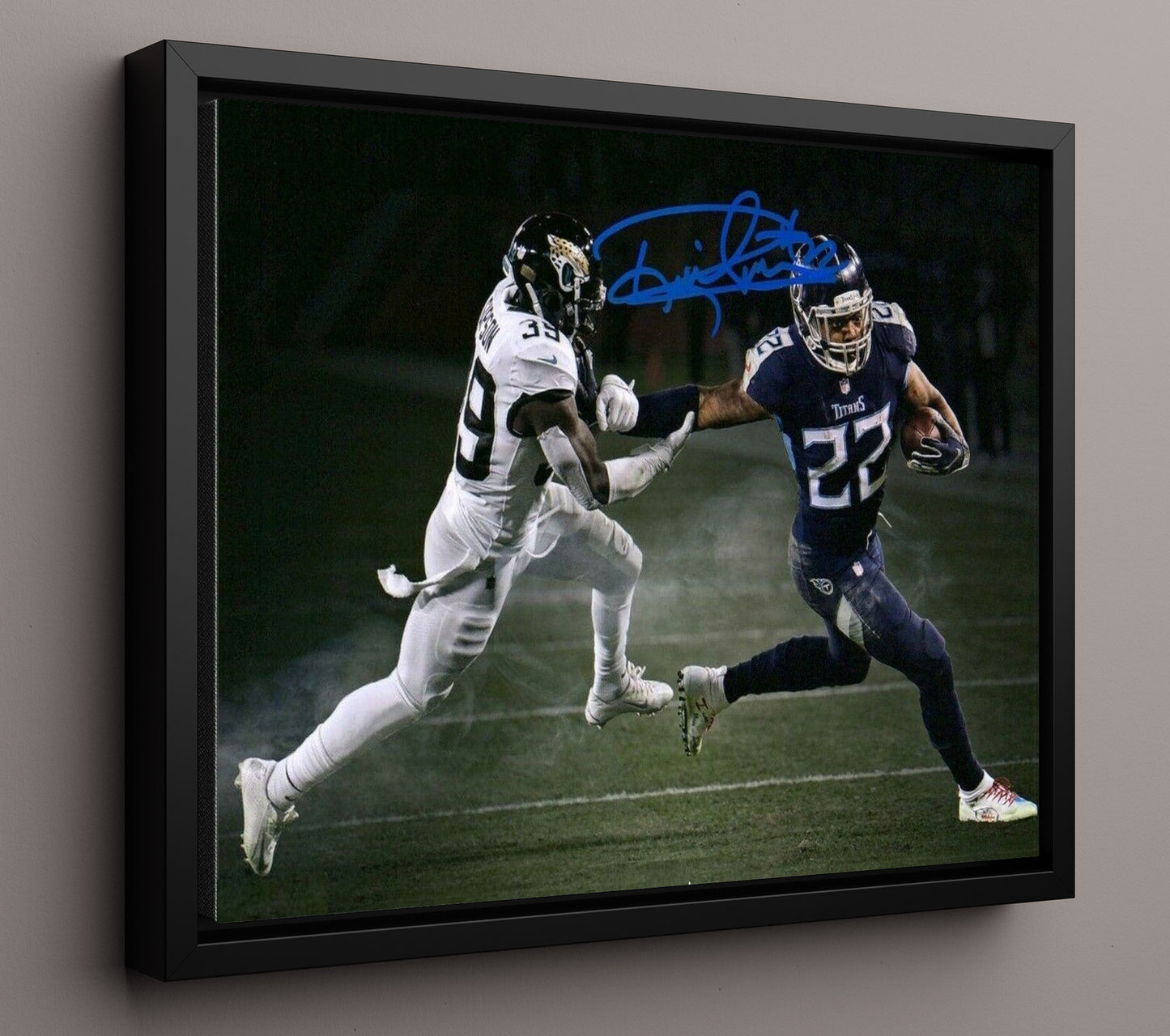 Derrick Henry - King Henry Breakaway Football Wall Art - football wall art print