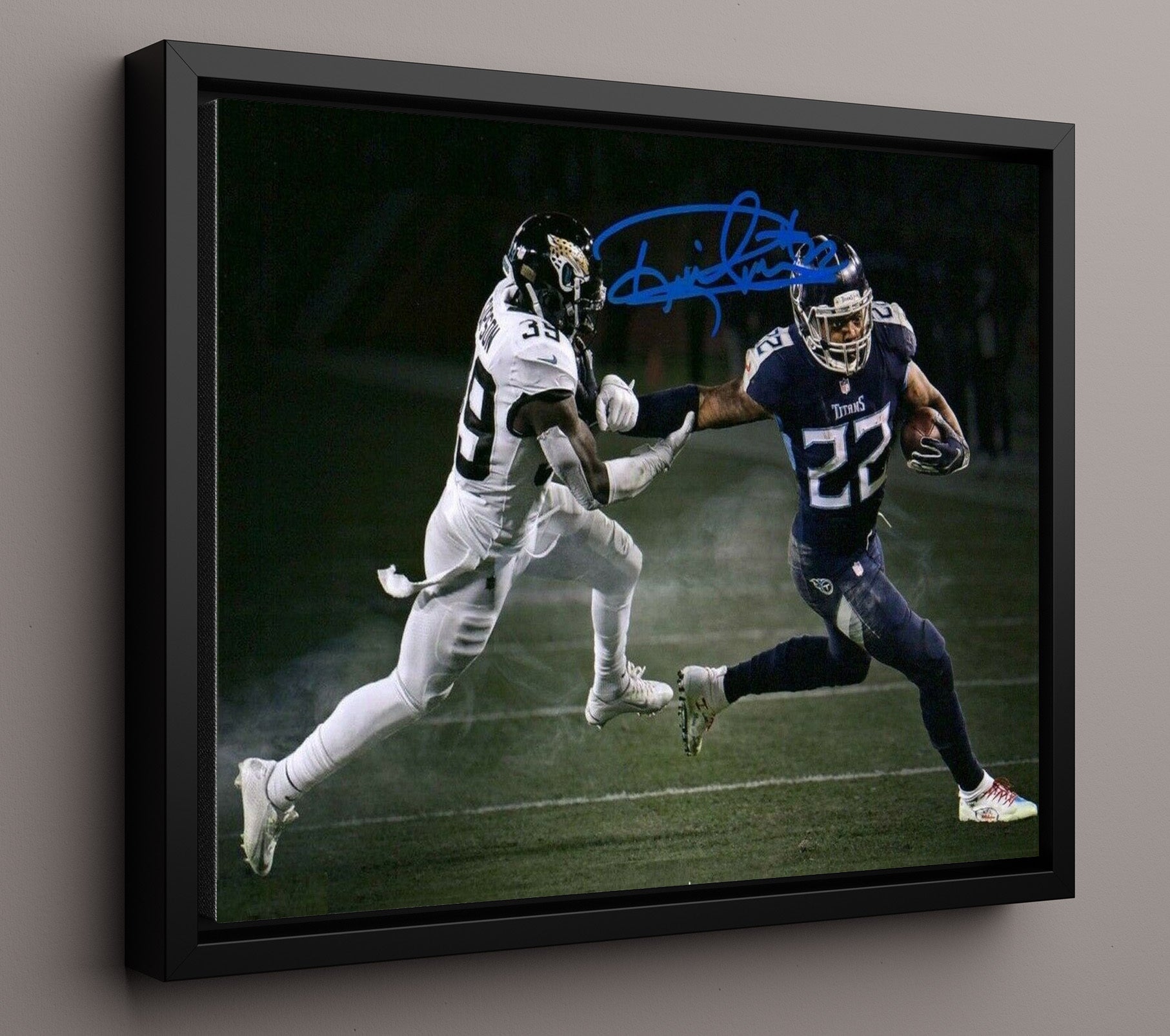 Derrick Henry - King Henry Breakaway Football Wall Art - football wall art print