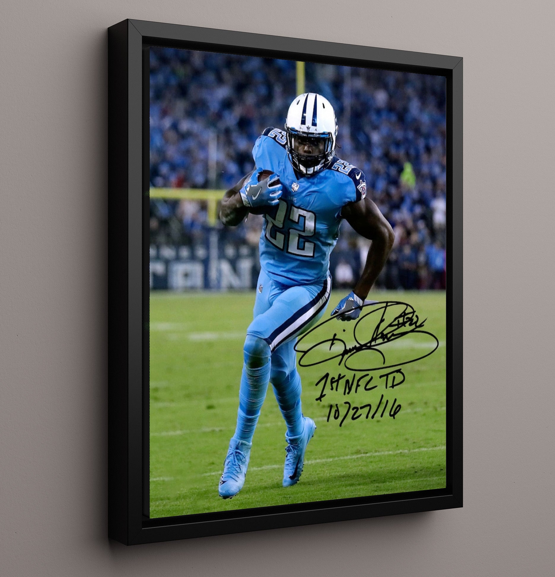 Derrick Henry - Tennessee Football Running Back Touchdown Run Football Wall Art - football wall art print