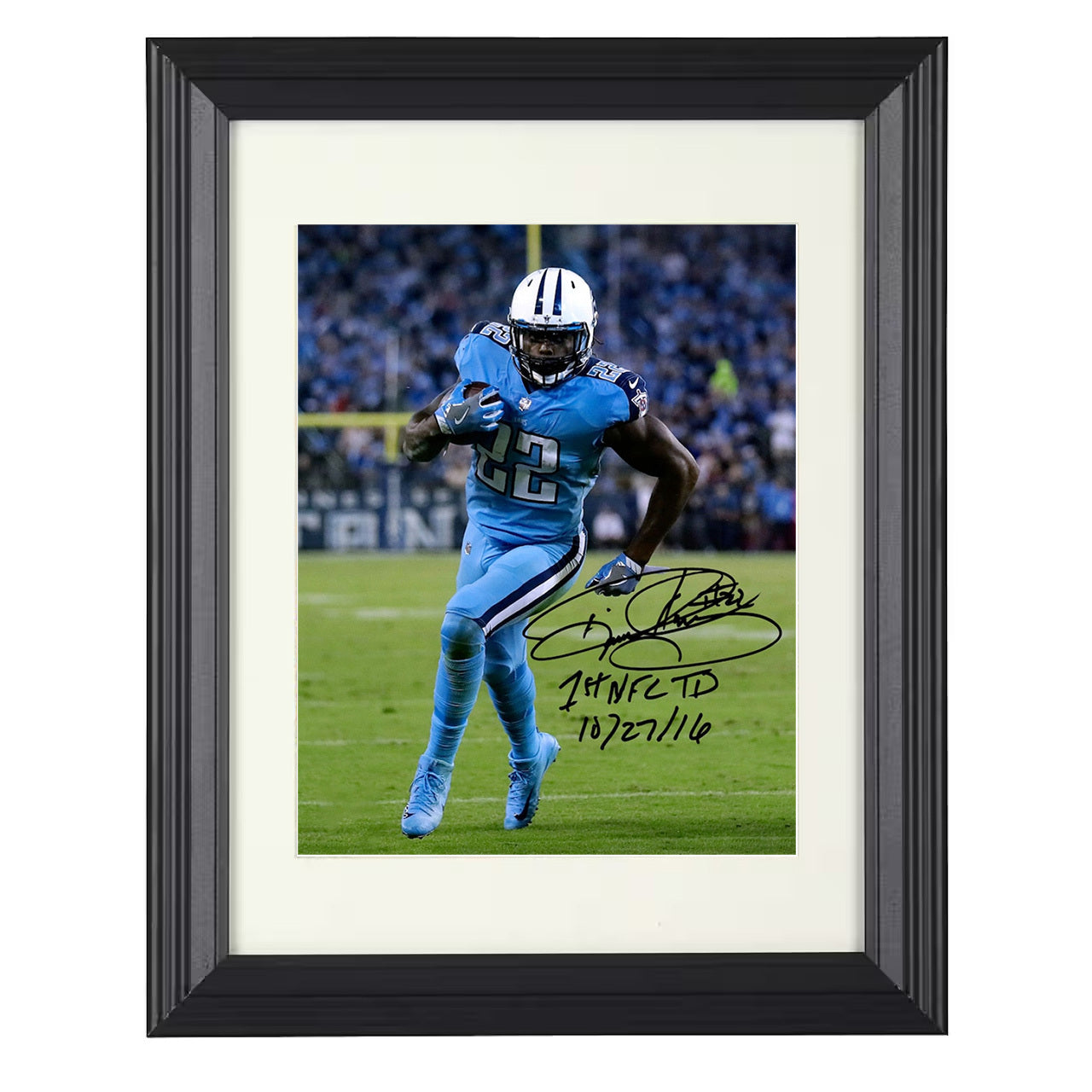 Derrick Henry – Tennessee RB Touchdown Run – 8x10 black beveled framed football wall art