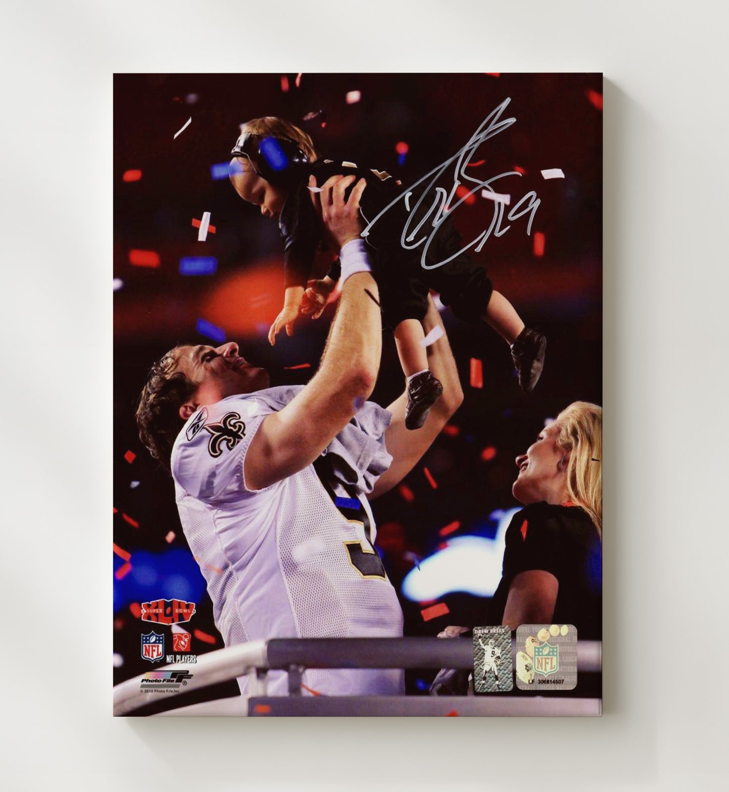 Drew Brees - New Orleans football Super Bowl XLIV Celebration Lifting Son Vintage Football Wall Art - 20x24 Canvas football decor