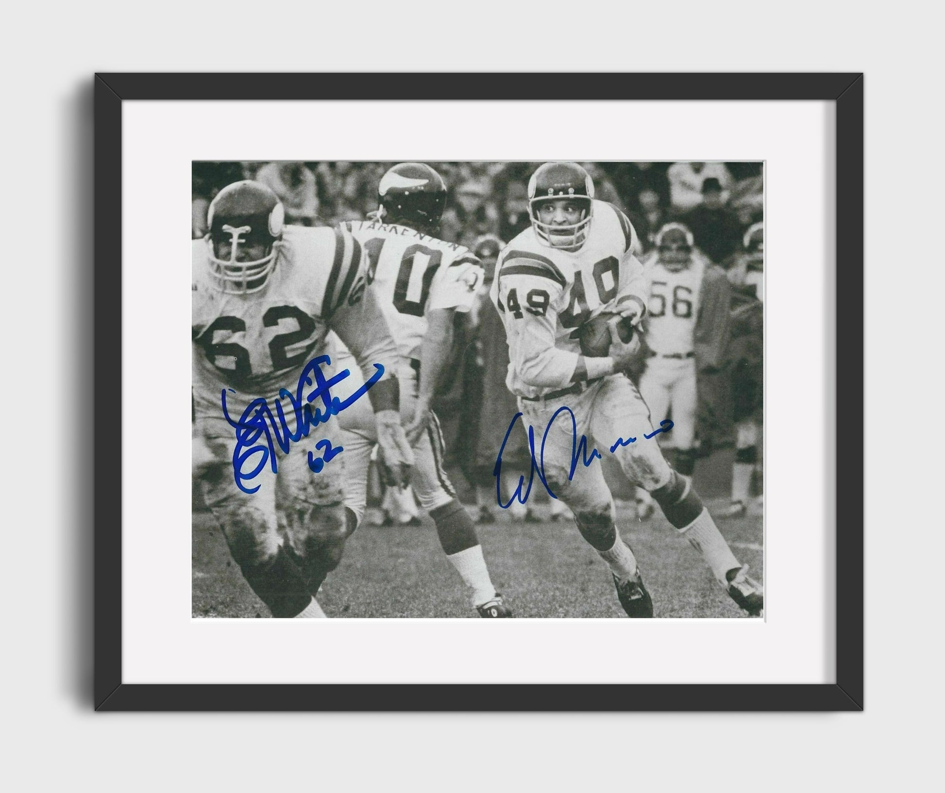 Ed Marinaro and Ed White - Minnesota Football Run Behind Blocker Vintage Football Wall Art - 16x20 Gallery Frame football decor