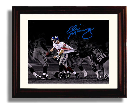 Eli Manning - the Escape Throw 8x10 Canvas vintage football wall art