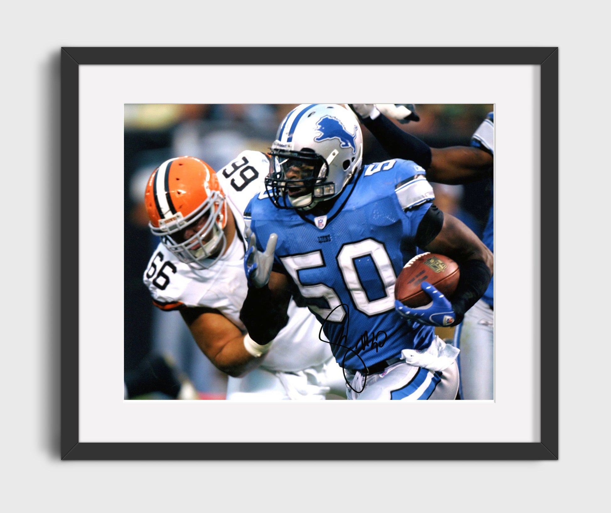 Ernie Sims - Detroit Football Linebacker Run with Ball Football Wall Art - football wall art print
