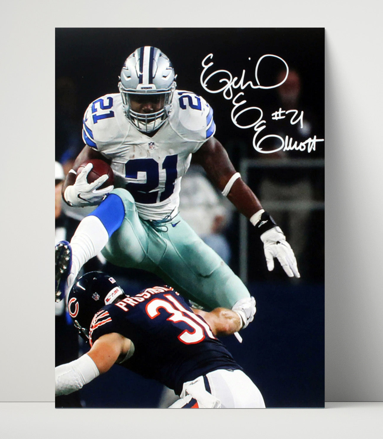 Ezekiel Elliott - Zeke Hurdle Football Wall Art - football wall art print