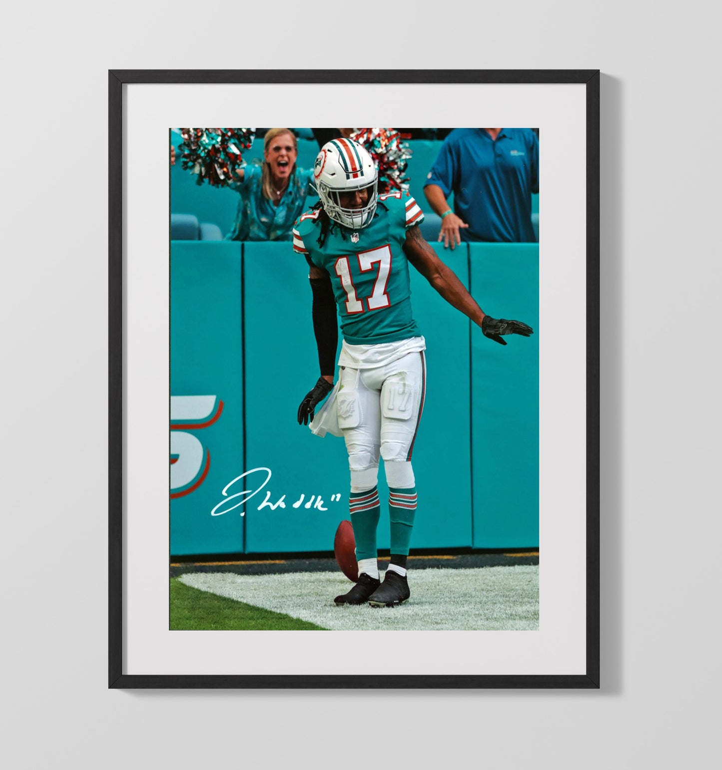 Jaylen Waddle - Waddle Dance Vintage Football Wall Art - 16x20 Gallery Frame football decor