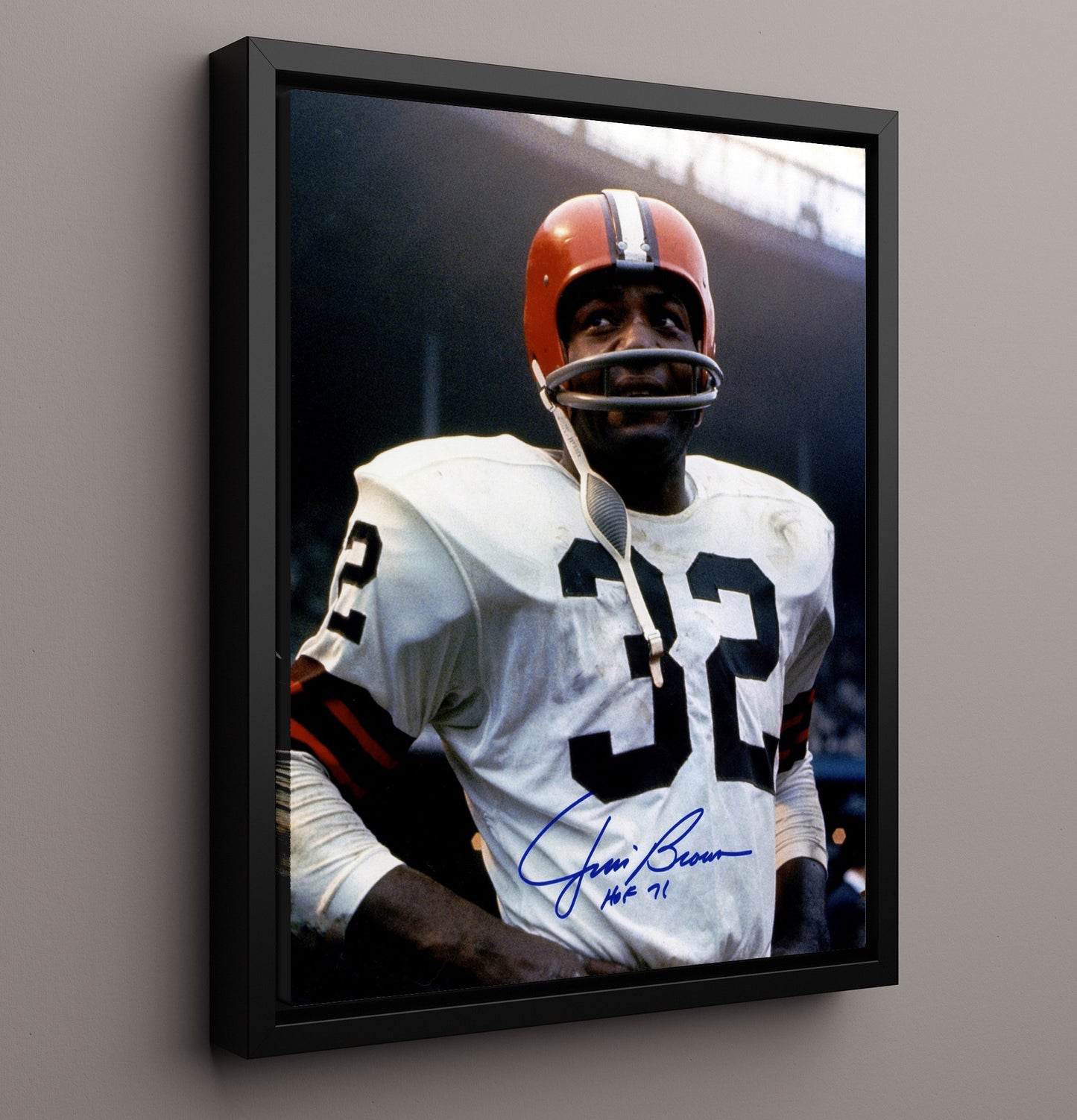 Jim Brown - Cleveland football Classic Running Back Portrait HOF 71 Vintage Football Wall Art - 16x20 Framed Canvas football decor