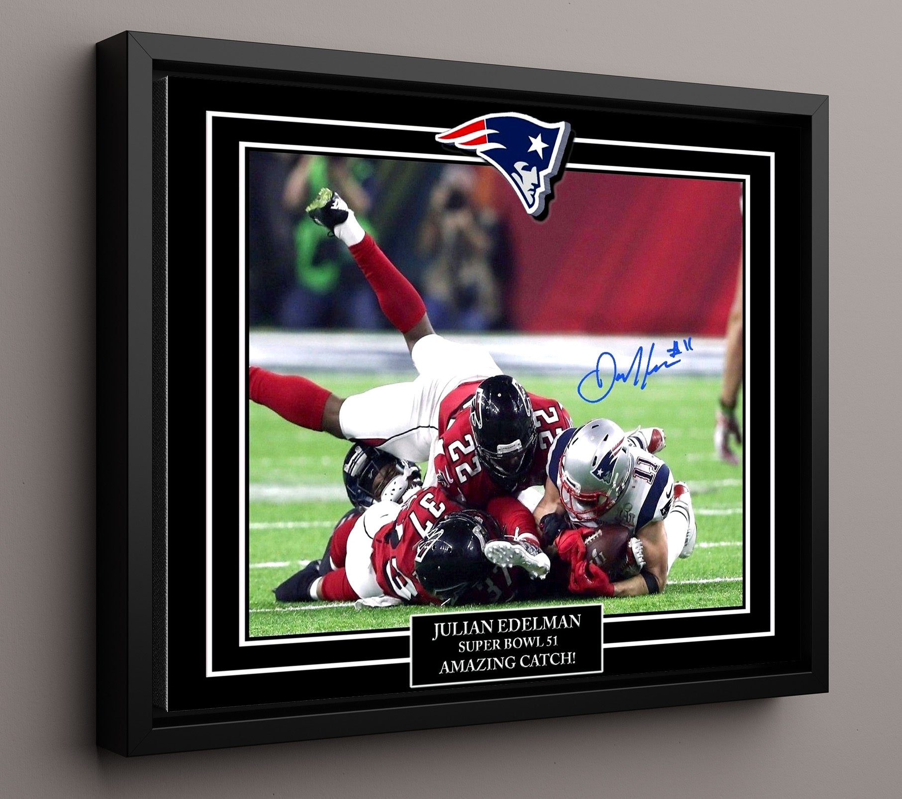 Julian Edelman Patriots - Super Bowl Catch Vintage Football Wall Art - 16x20 Framed Canvas football decor