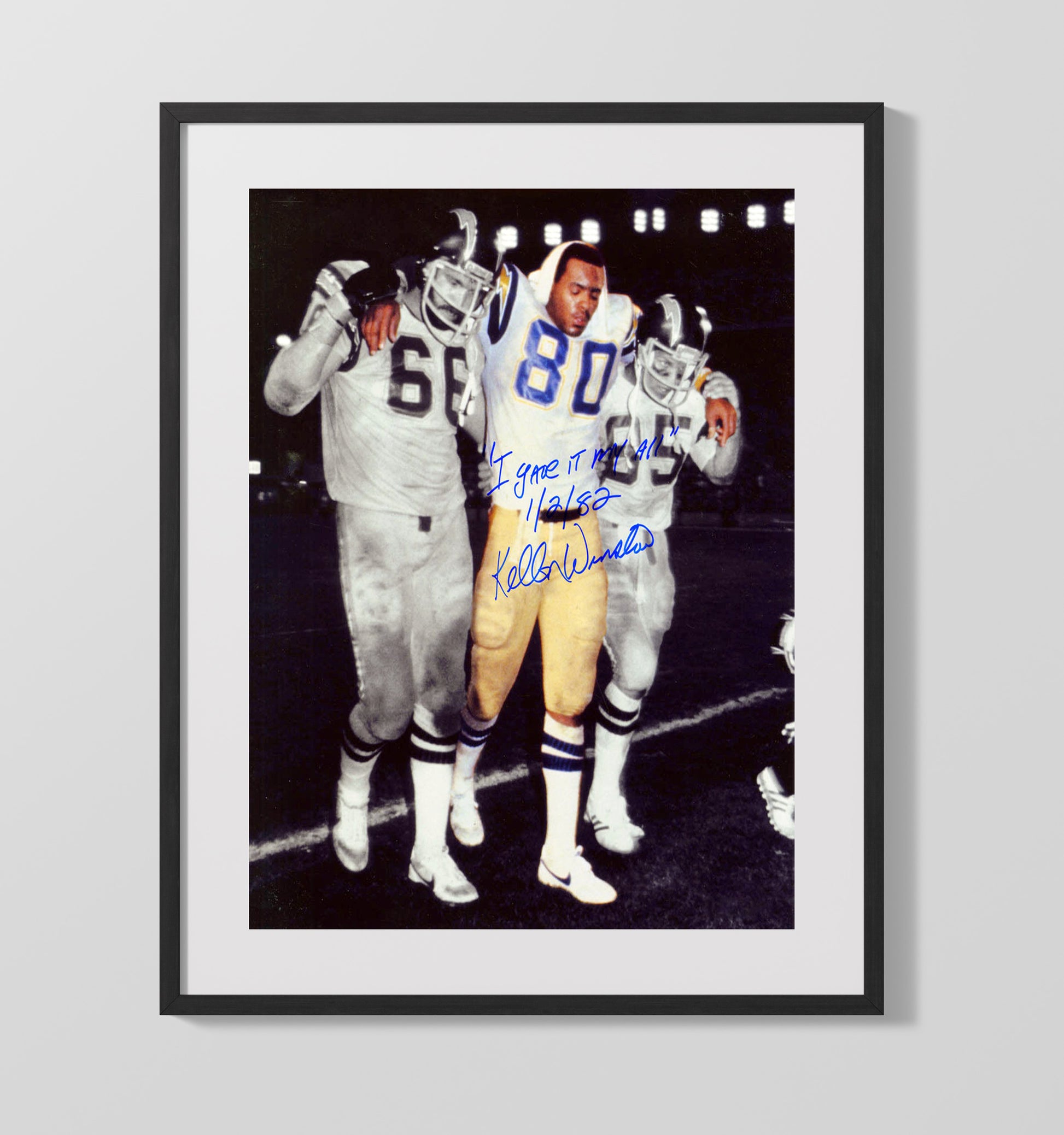 Kellen Winslow - San Diego Football Injured Walk Off Field 1982 Football Wall Art - football wall art print
