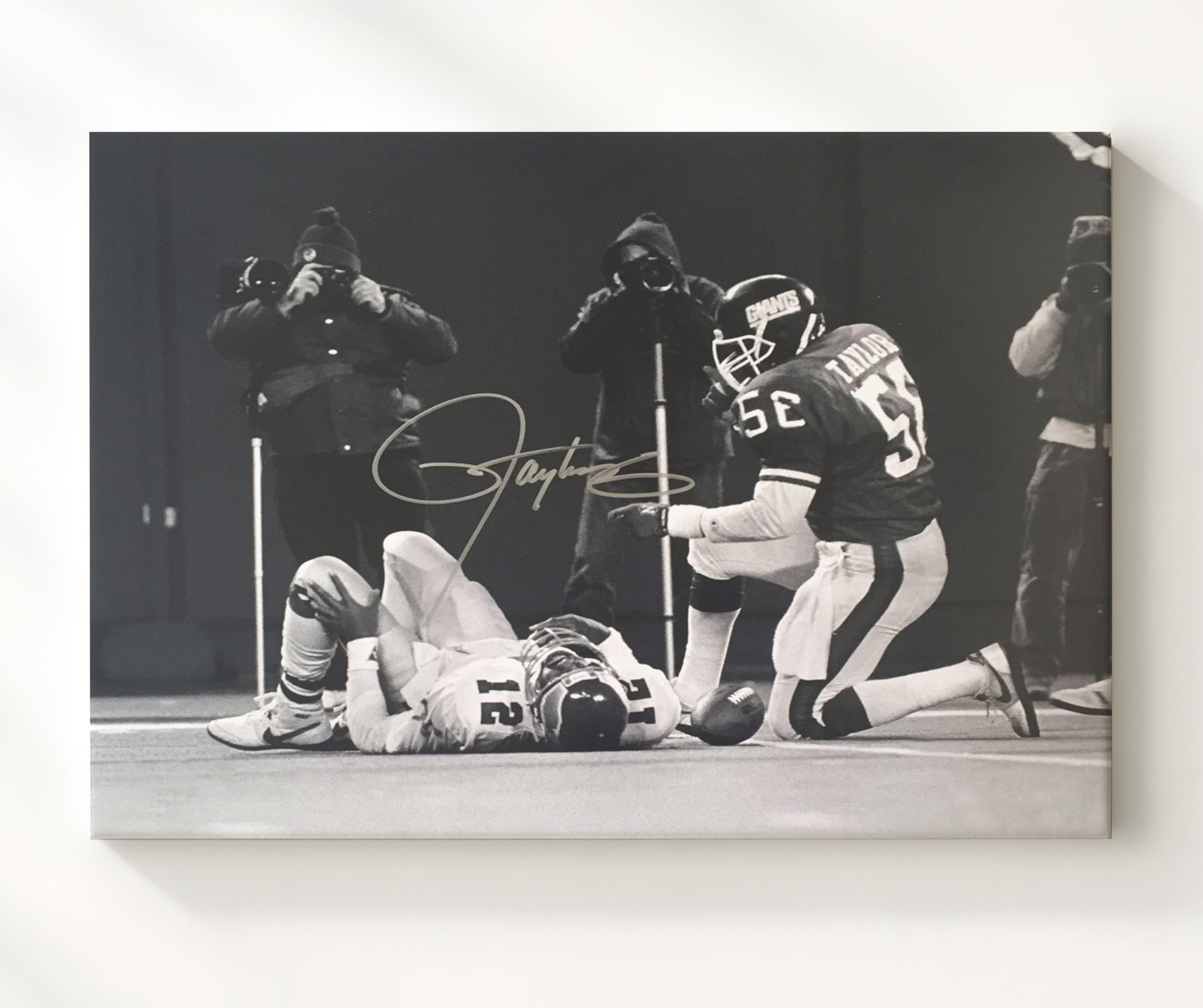 Lawrence Taylor - Lt Terror Football Wall Art - football wall art print