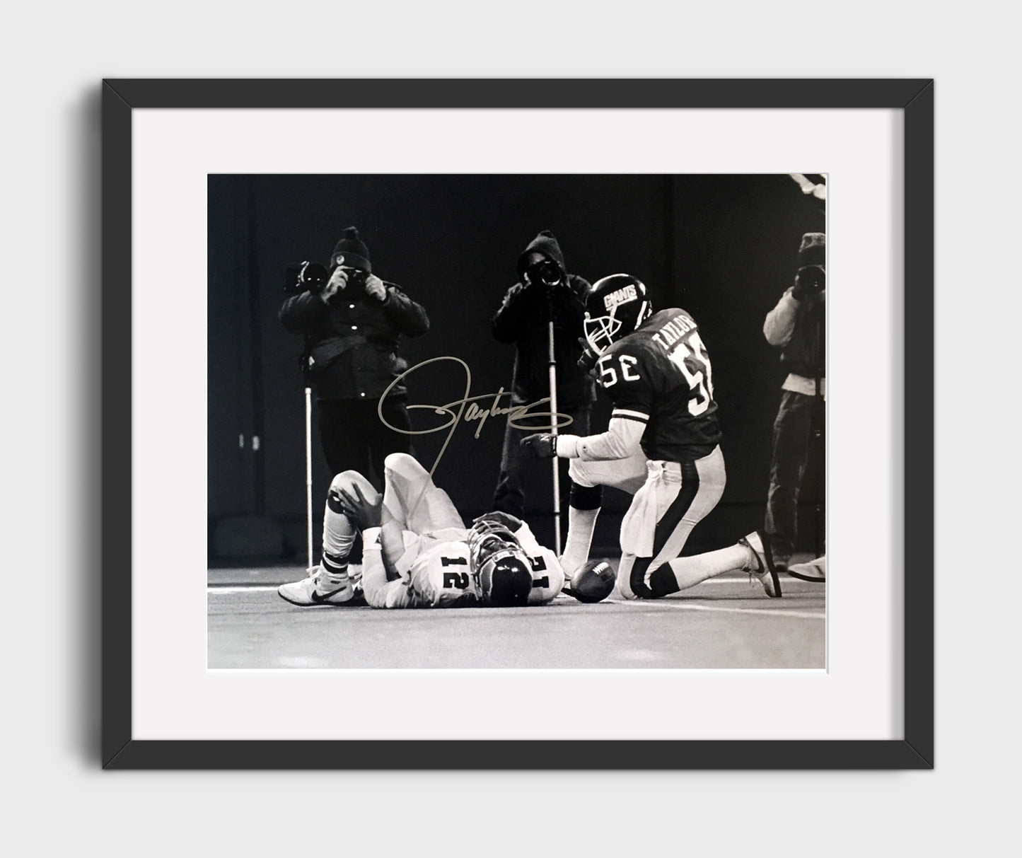 Lawrence Taylor - Lt Terror Football Wall Art - football wall art print