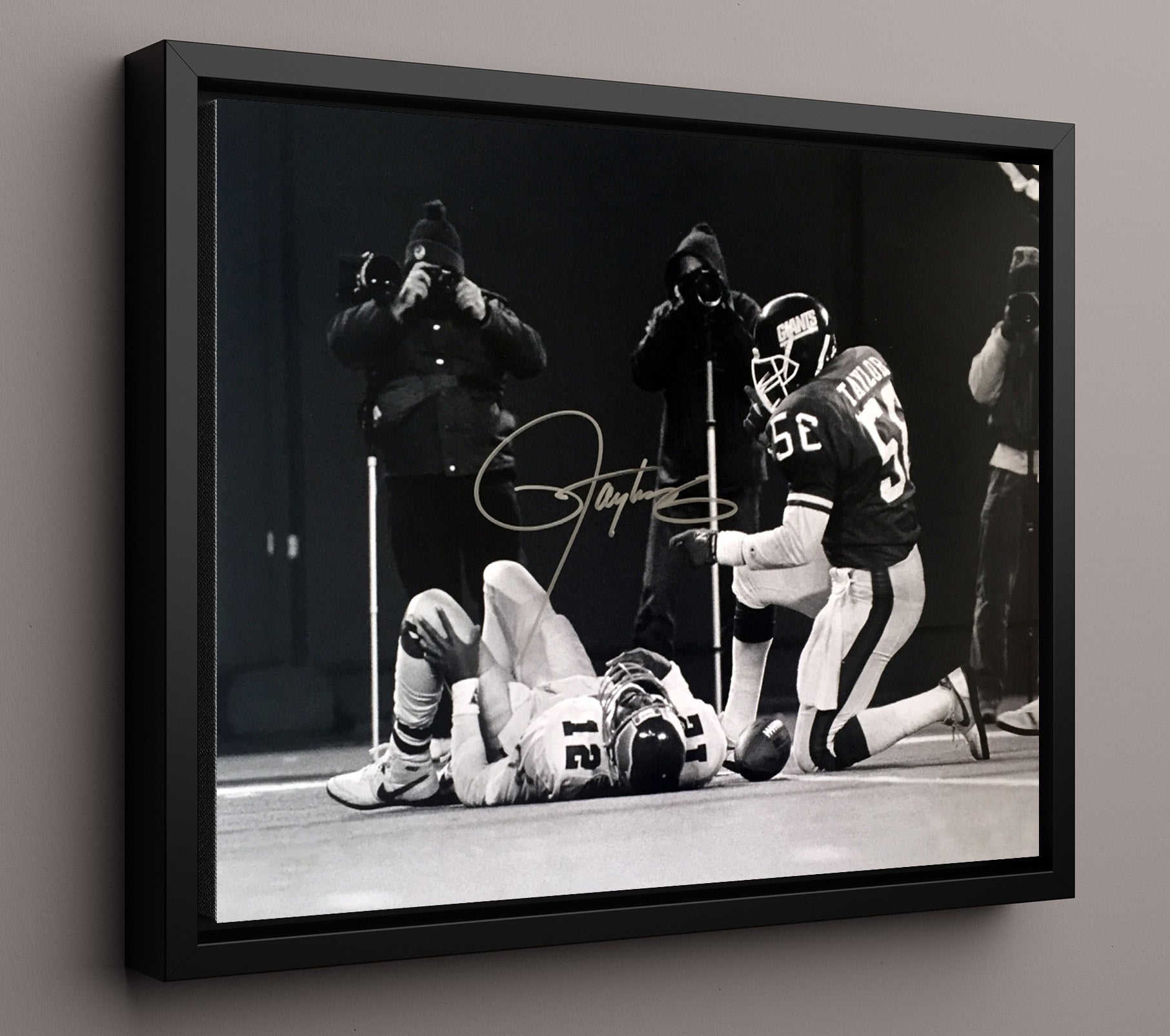 Lawrence Taylor - Lt Terror Football Wall Art - football wall art print