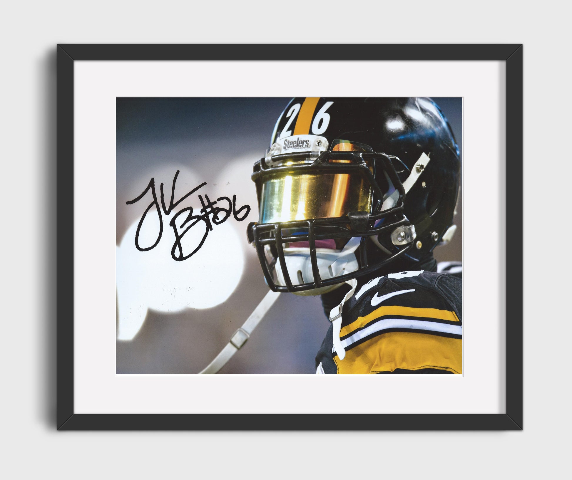 LeVeon Bell - Game Face Vintage Football Wall Art - 16x20 Gallery Frame football decor