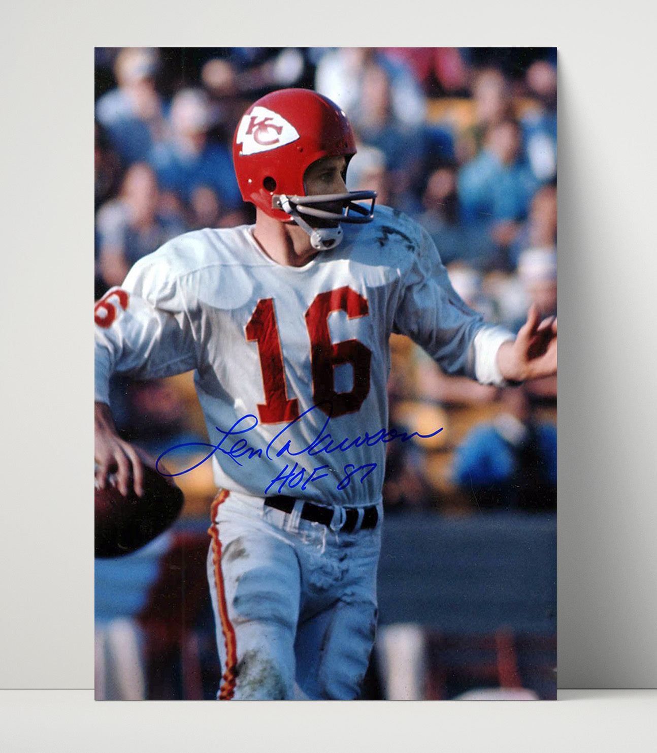 Len Dawson - Kansas City Football Quarterback Rollout Pass Hof 87 Football Wall Art - football wall art print