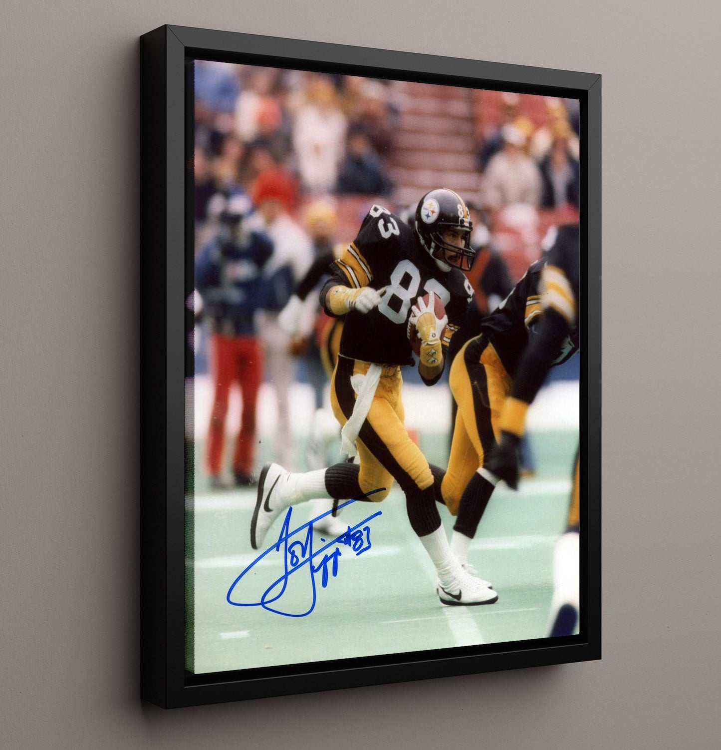 Louis Lipps - Pittsburgh football Receiver Running with Ball After Catch Vintage Football Wall Art - 16x20 Framed Canvas football decor
