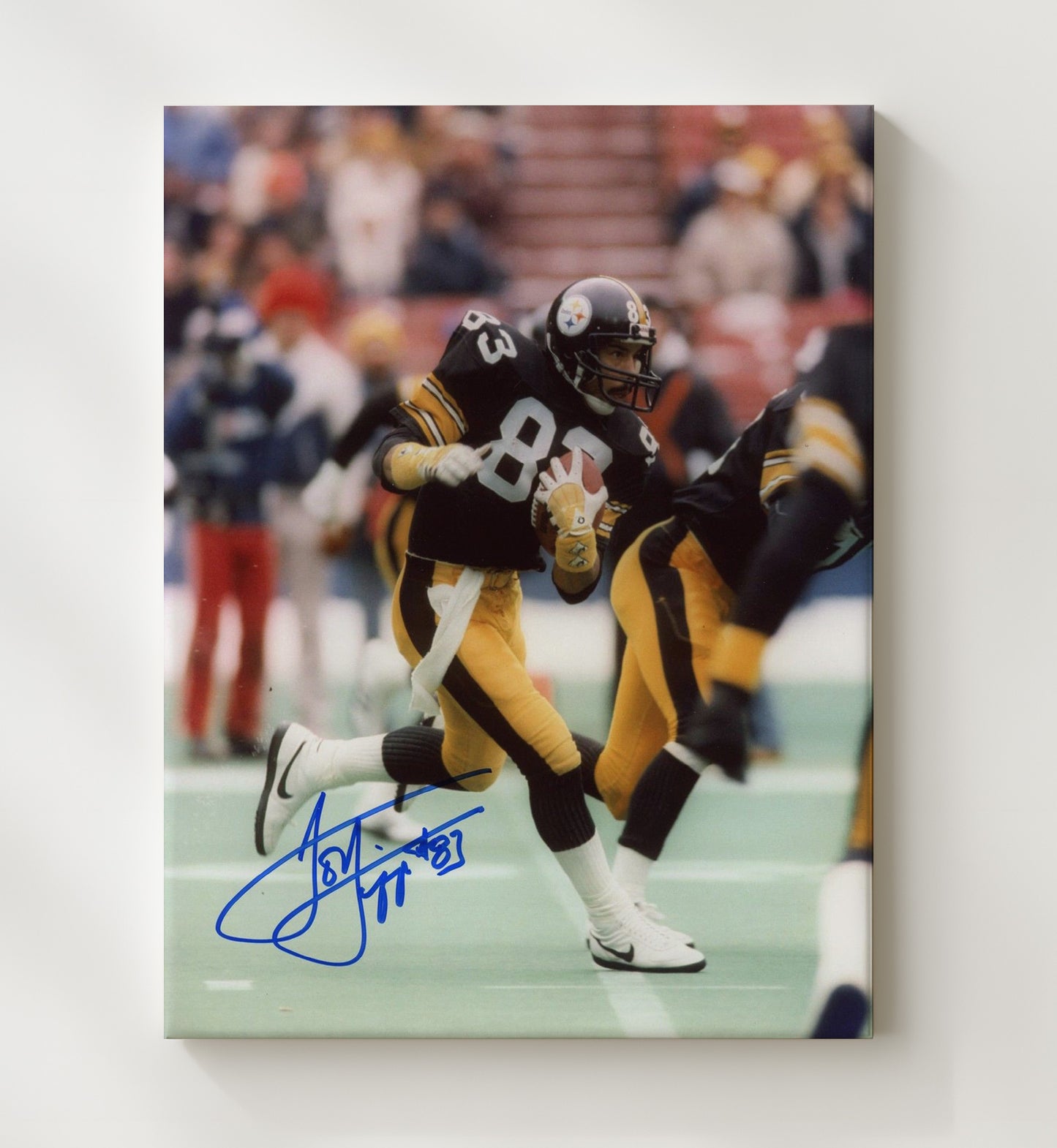 Louis Lipps - Pittsburgh football Receiver Running with Ball After Catch Vintage Football Wall Art - 20x24 Canvas football decor