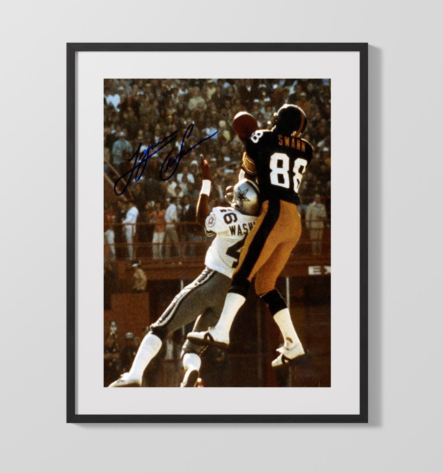 Lynn Swann - Pittsburgh Football Leaping Catch Super Bowl X 1976 Football Wall Art - football wall art print