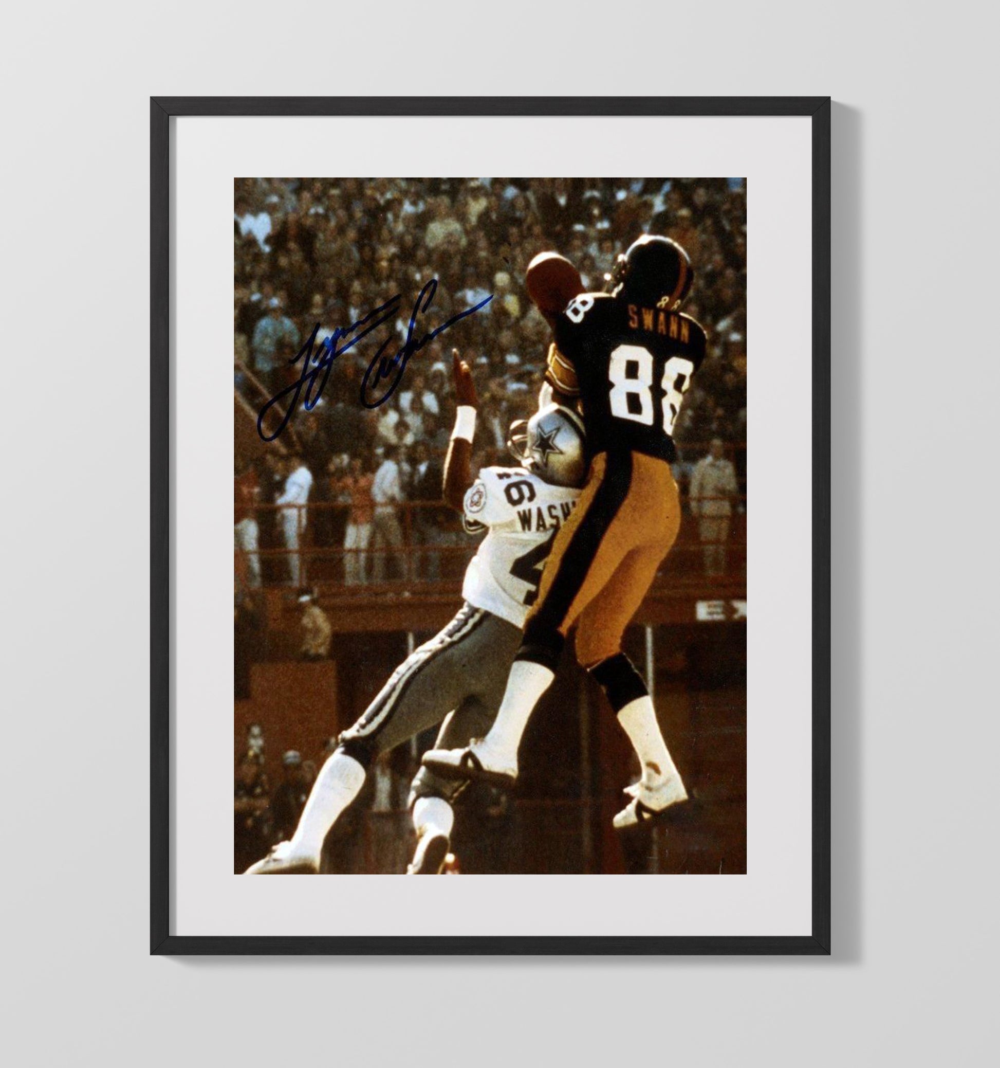 Lynn Swann - Pittsburgh Football Leaping Catch Super Bowl X 1976 Football Wall Art - football wall art print