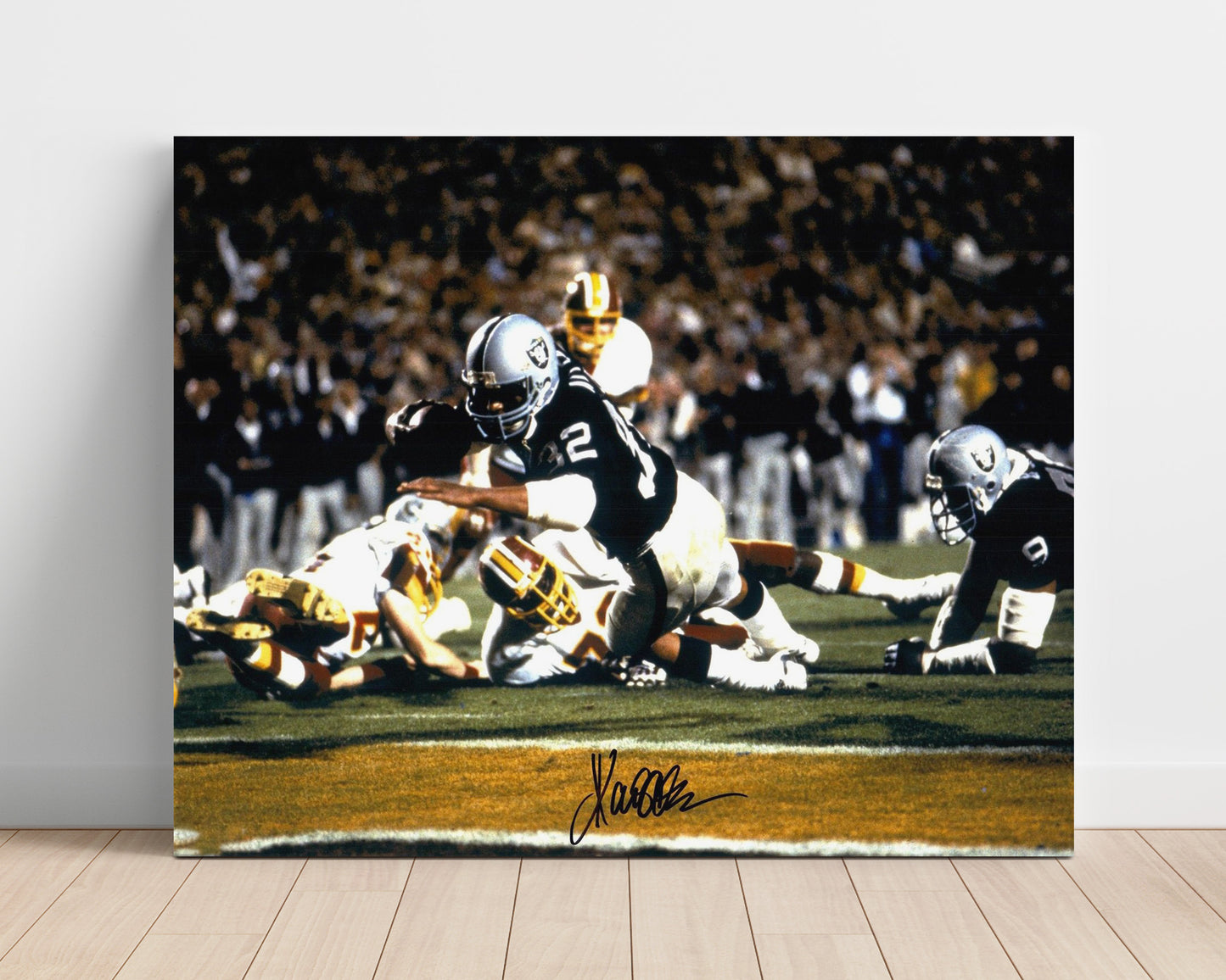 Marcus Allen - Super Bowl Xviii Power Run Oakland Football 1984 Football Wall Art - football wall art print