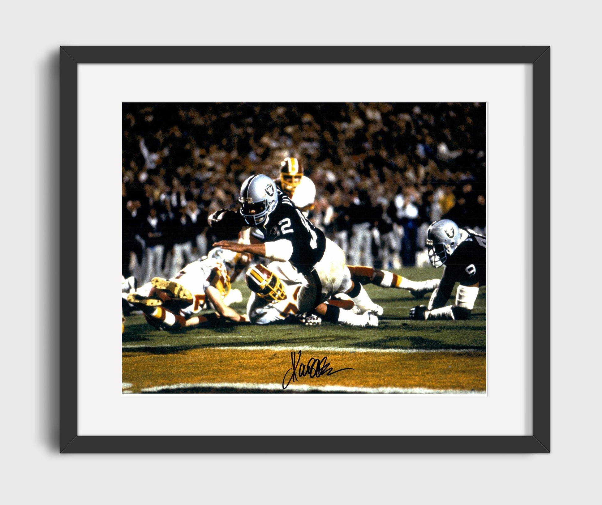 Marcus Allen - Super Bowl XVIII Power Run Oakland Football 1984 Vintage Football Wall Art - 16x20 Gallery Frame football decor
