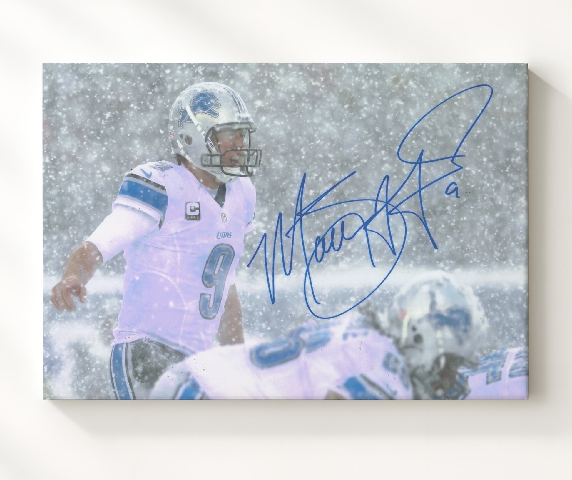 Matthew Stafford - Snow Game Grit Vintage Football Wall Art - 20x24 Canvas football decor