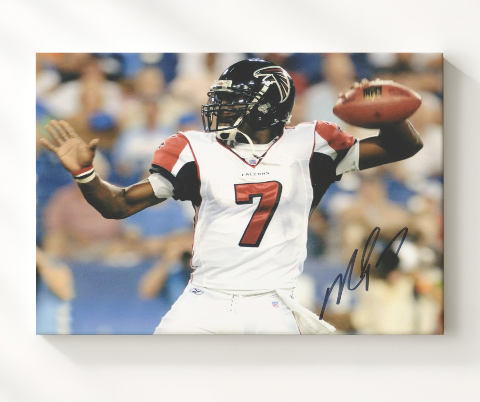 Michael Vick - Atlanta Football Quarterback Passing Profile Vintage Football Wall Art - 20x24 Canvas football decor