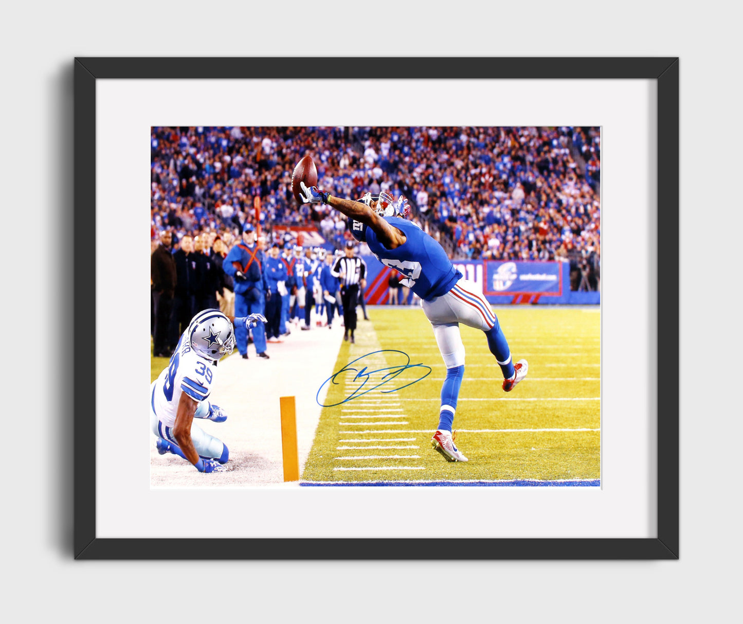 Odell Beckham Jr - New York Football One Hand Touchdown Catch Vintage Football Wall Art - 16x20 Gallery Frame football decor