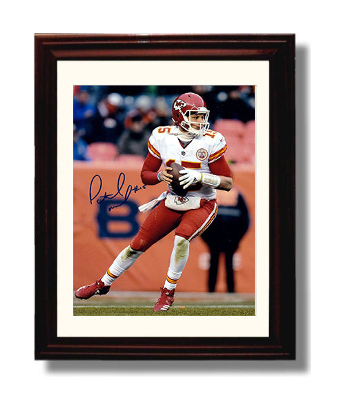 Patrick Mahomes - Laser Focus 8x10 Canvas vintage football wall art