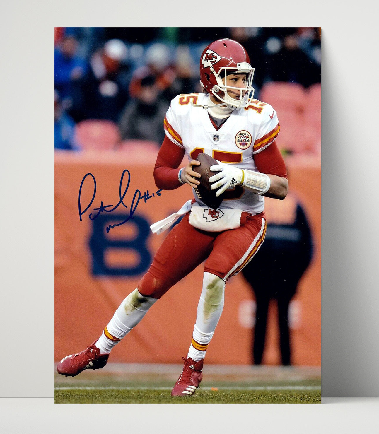 Patrick Mahomes - Laser Focus Football Wall Art - football wall art print