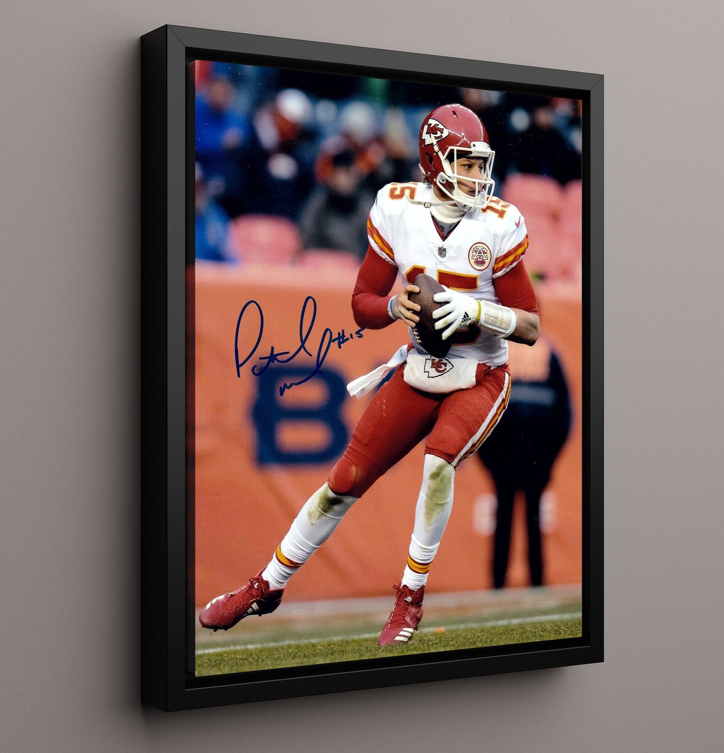 Patrick Mahomes - Laser Focus Football Wall Art - football wall art print