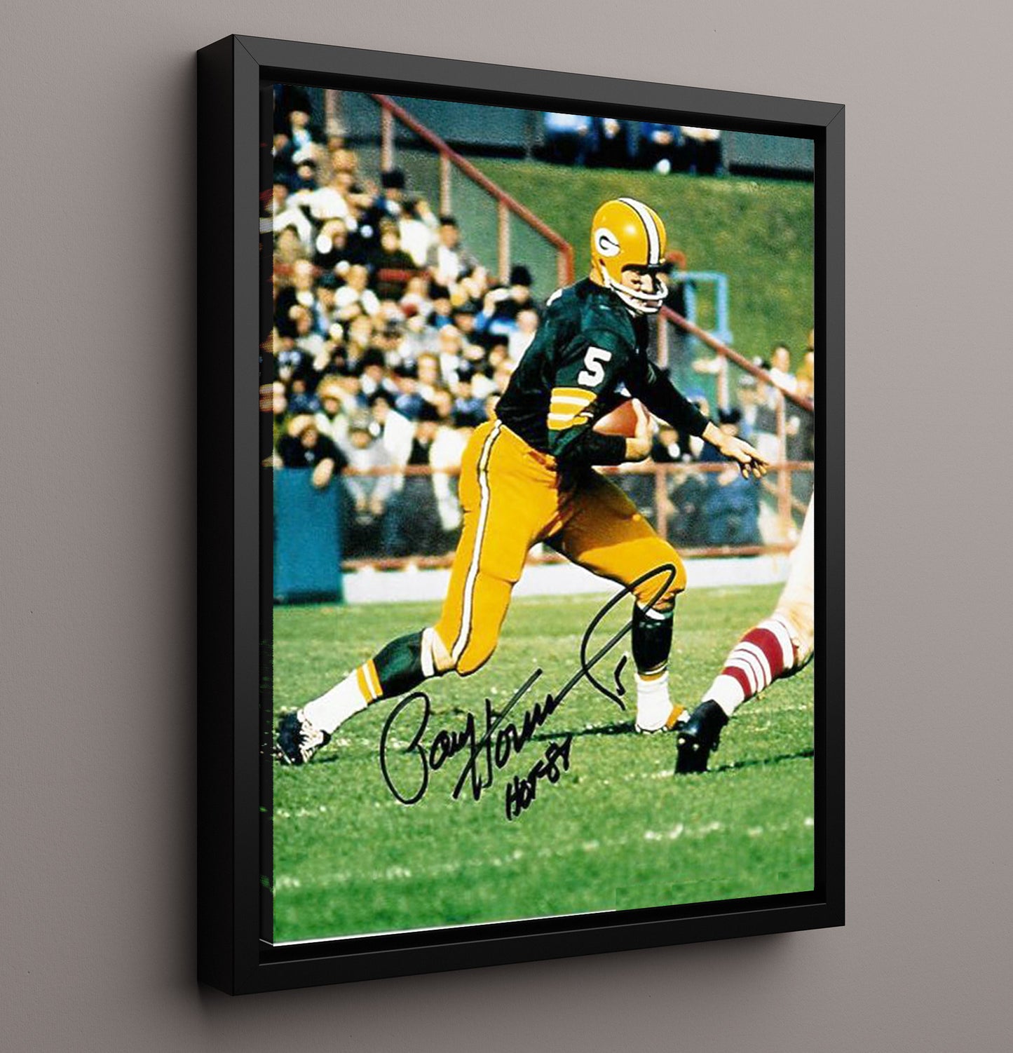 Paul Hornung - Green Bay football Running Back Carrying Ball Downfield football wall art 16x20 Framed Canvas