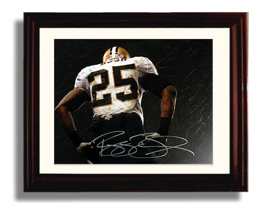 Reggie Bush - New Orleans Football Running Back Rain Game Game Action football wall art 8x10 Beveled Frame