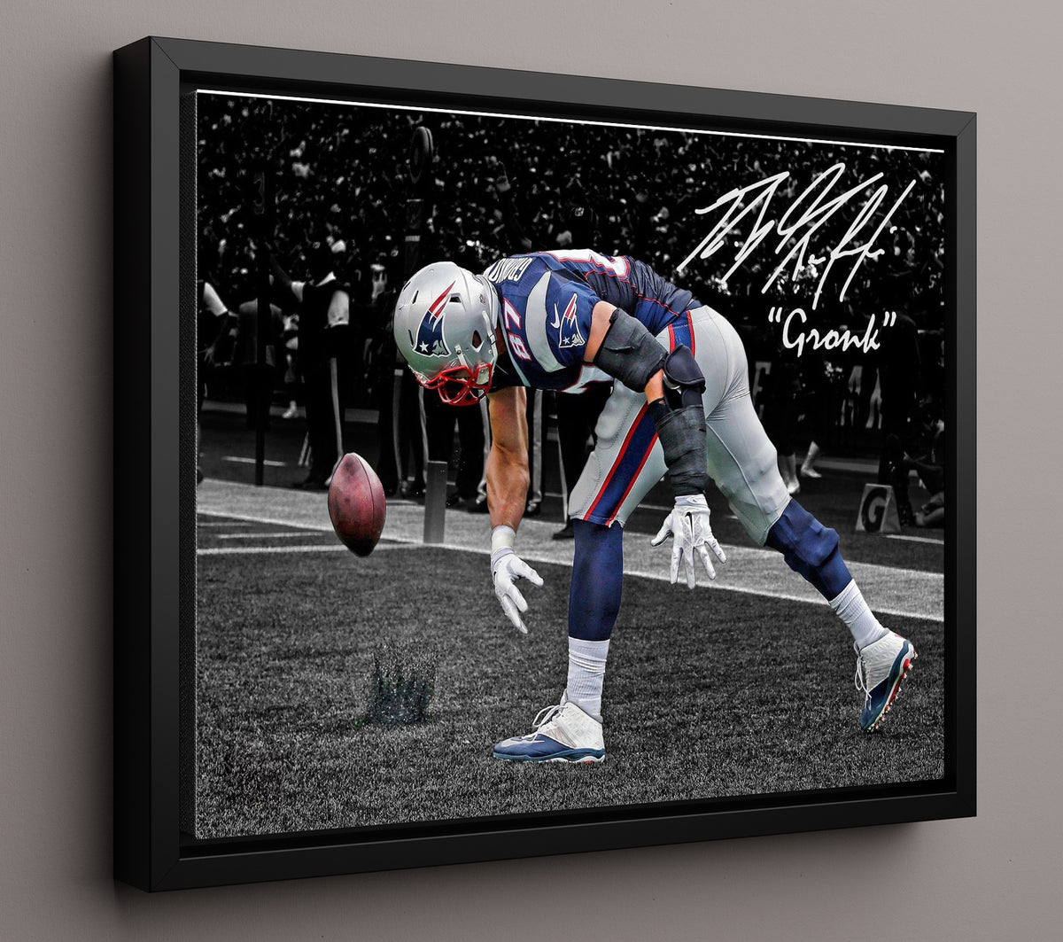 Rob Gronkowski - Iconic TD Spike football wall art 16x20 Framed Canvas