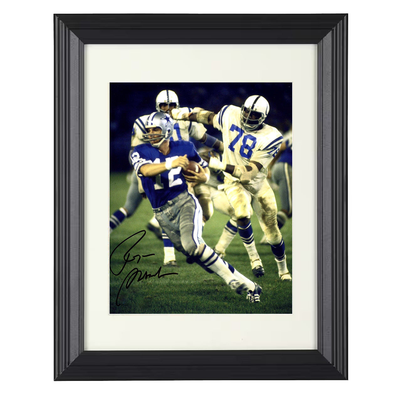 Roger Staubach – Dallas QB Passing Play – 8x10 black beveled framed football wall art