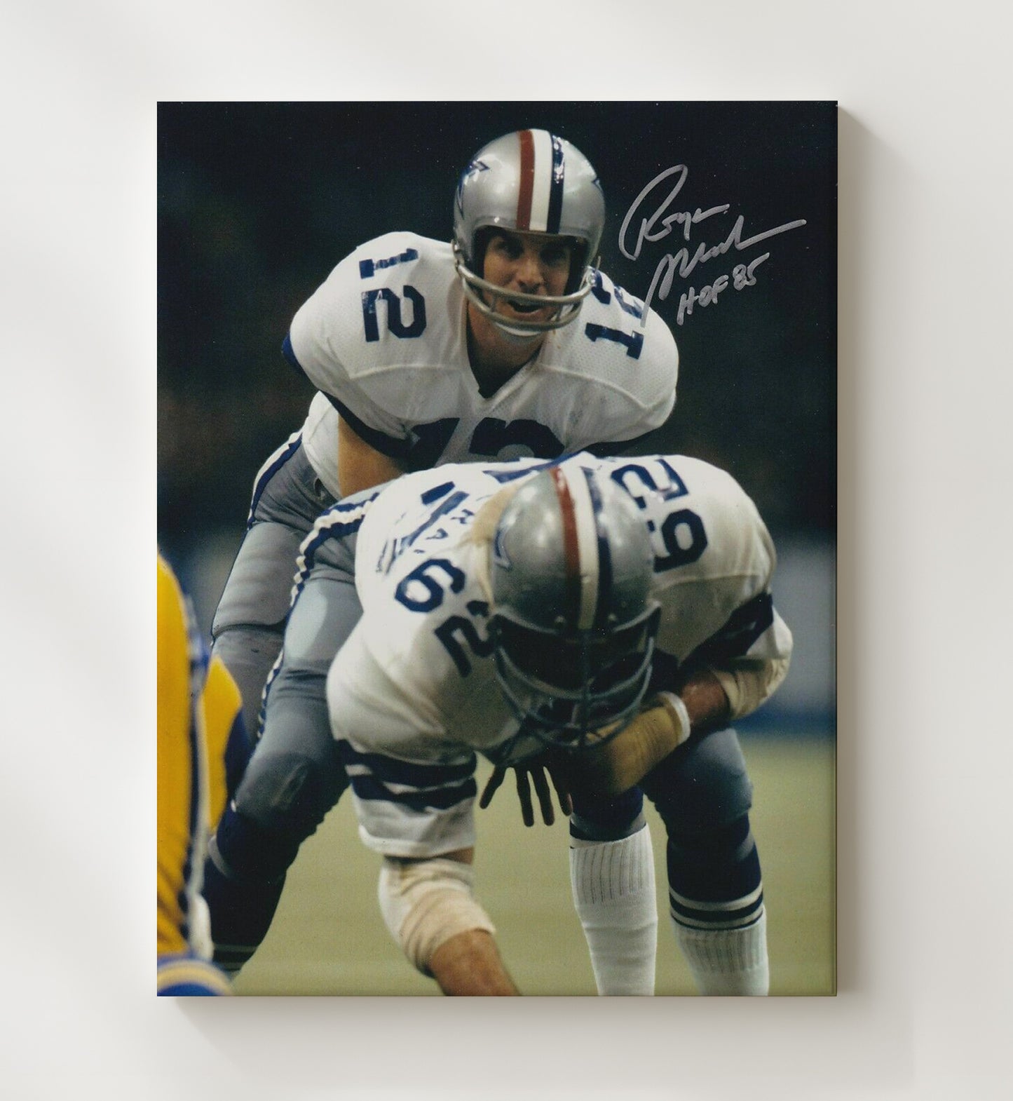 Roger Staubach - Dallas football Hall Of Fame QB Under Center football wall art 20x24 Canvas