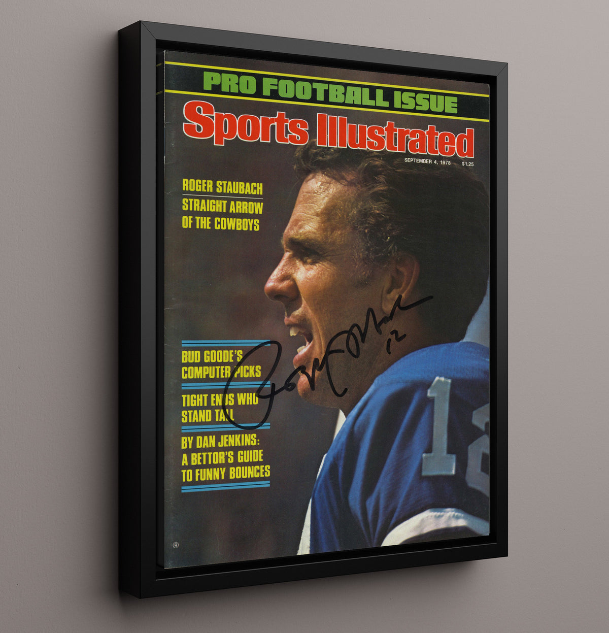 Roger Staubach - Dallas football QB 1978 SI Cover Profile Pro Football Issue football wall art 16x20 Framed Canvas