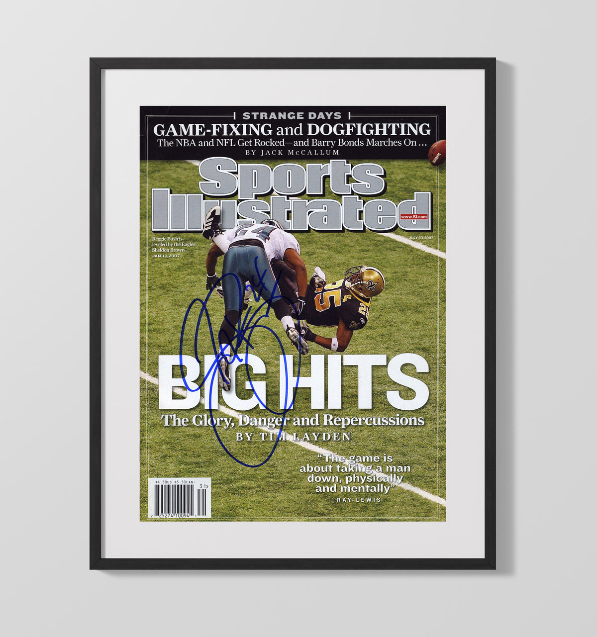 Sheldon Brown - Philadelphia football Hit On Reggie Bush 2007 SI Cover Big Hits football wall art 16x20 Gallery Frame
