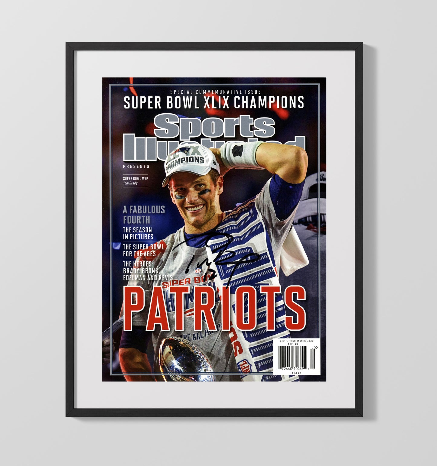 Tom Brady - New England football Super Bowl XLIX Champions Commemorative 2015 SI Cover football wall art 16x20 Gallery Frame