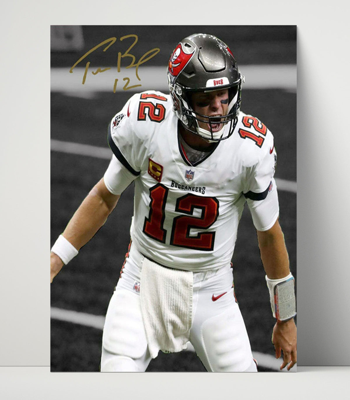 Tom Brady - Tampa football Quarterback GOAT Graphic football wall art 16x20 Unframed Print