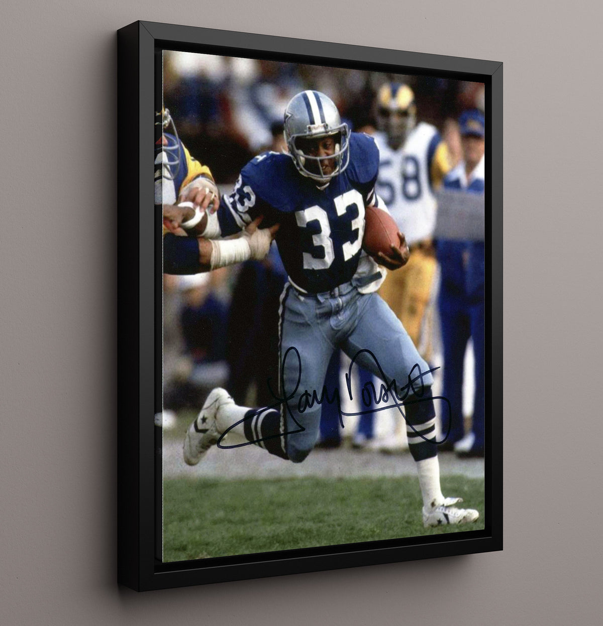 Tony Dorsett - Cowboy Glide football wall art 16x20 Framed Canvas
