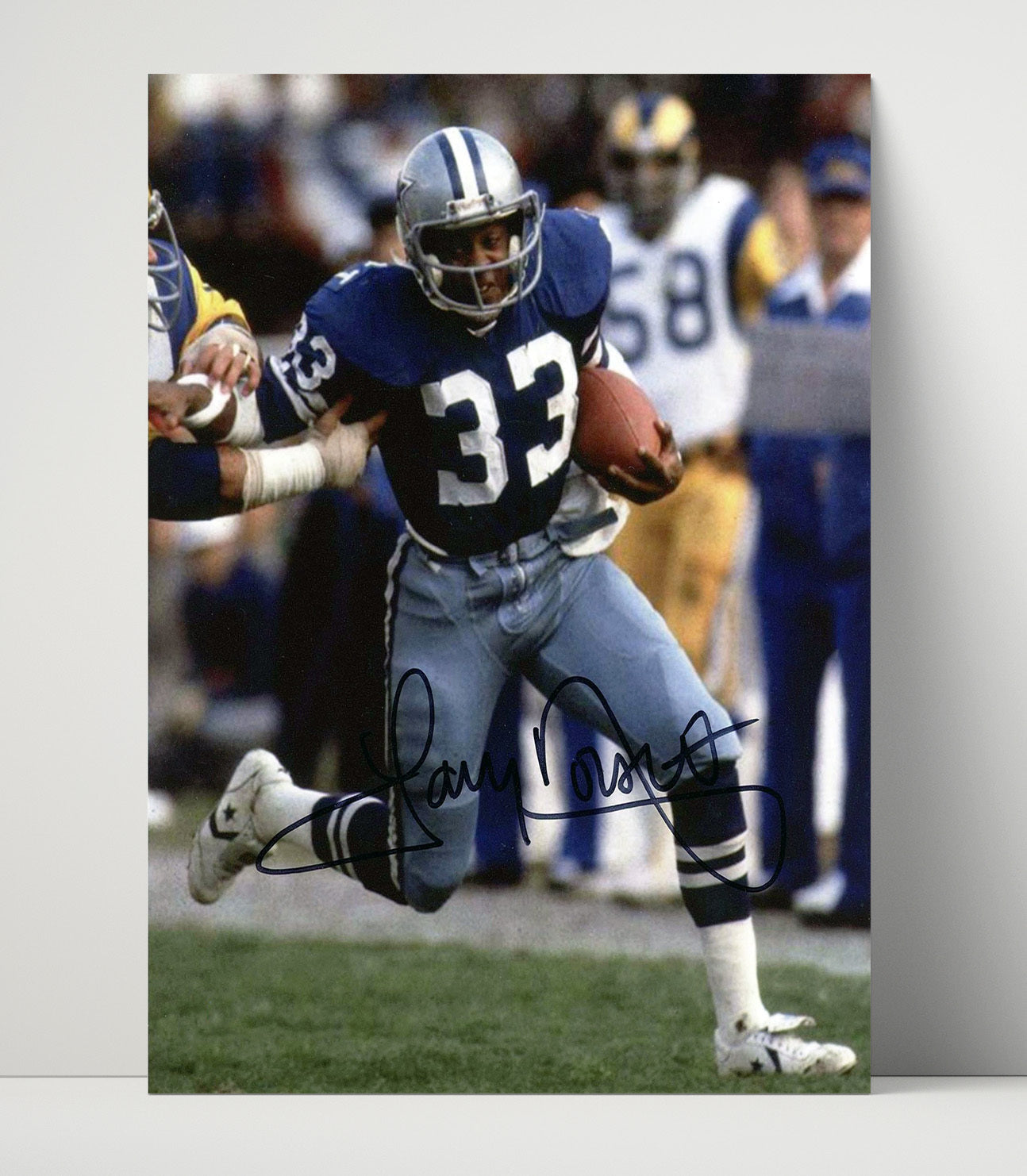 Tony Dorsett - Cowboy Glide football wall art 16x20 Unframed Print