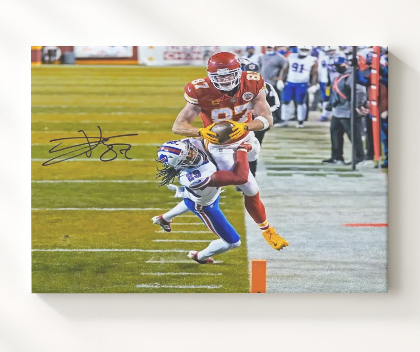Travis Kelce - Endzone Flight football wall art 20x24 Canvas