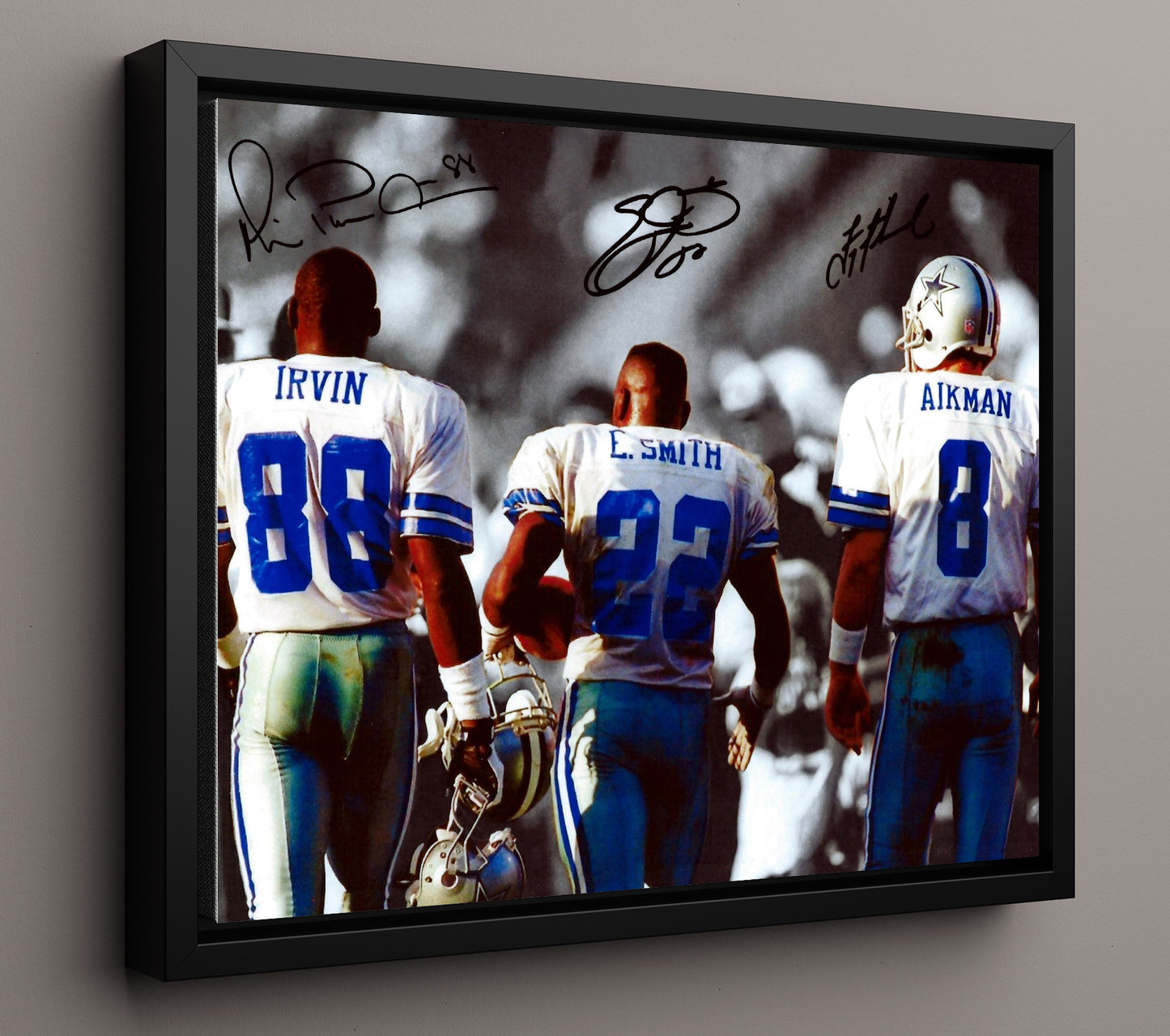 Troy Aikman Emmitt Smith Michael Irvin - Dallas Football Legends Walk Away football wall art 16x20 Framed Canvas