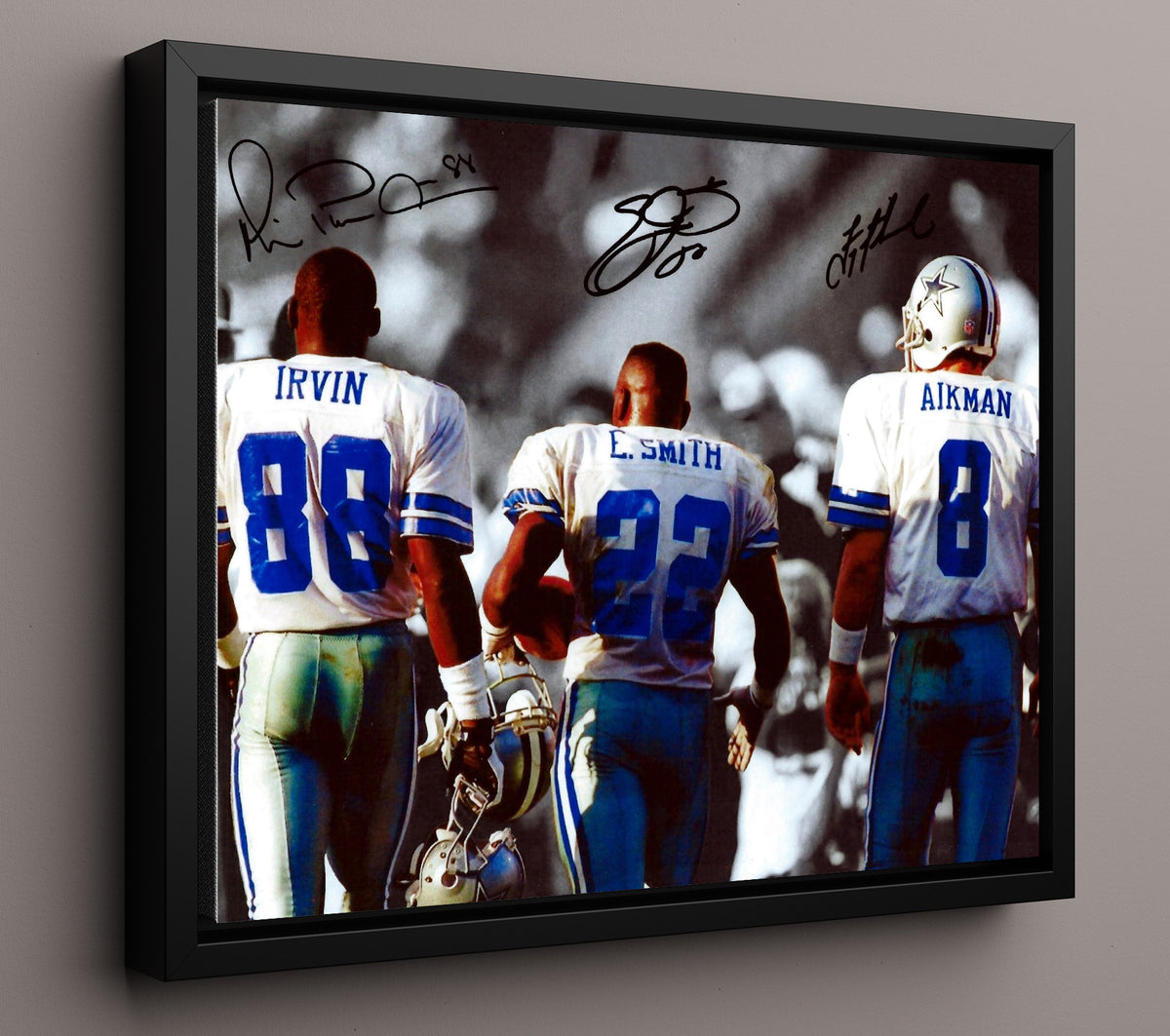 Troy Aikman Emmitt Smith Michael Irvin - Dallas Football Legends Walk Away football wall art 16x20 Framed Canvas