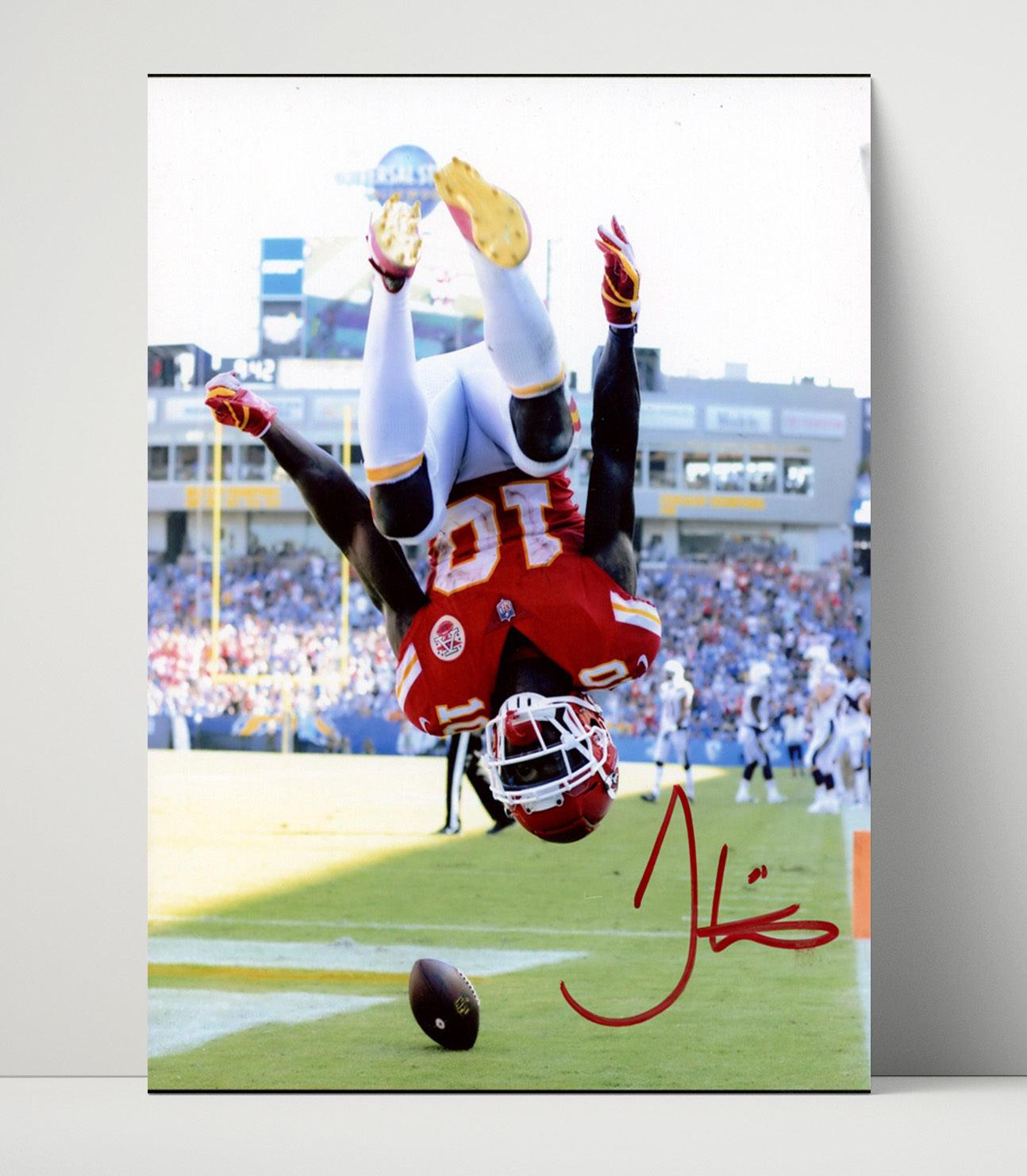 Tyreek Hill - Kansas City football Receiver Touchdown Backflip Celebration football wall art 16x20 Unframed Print