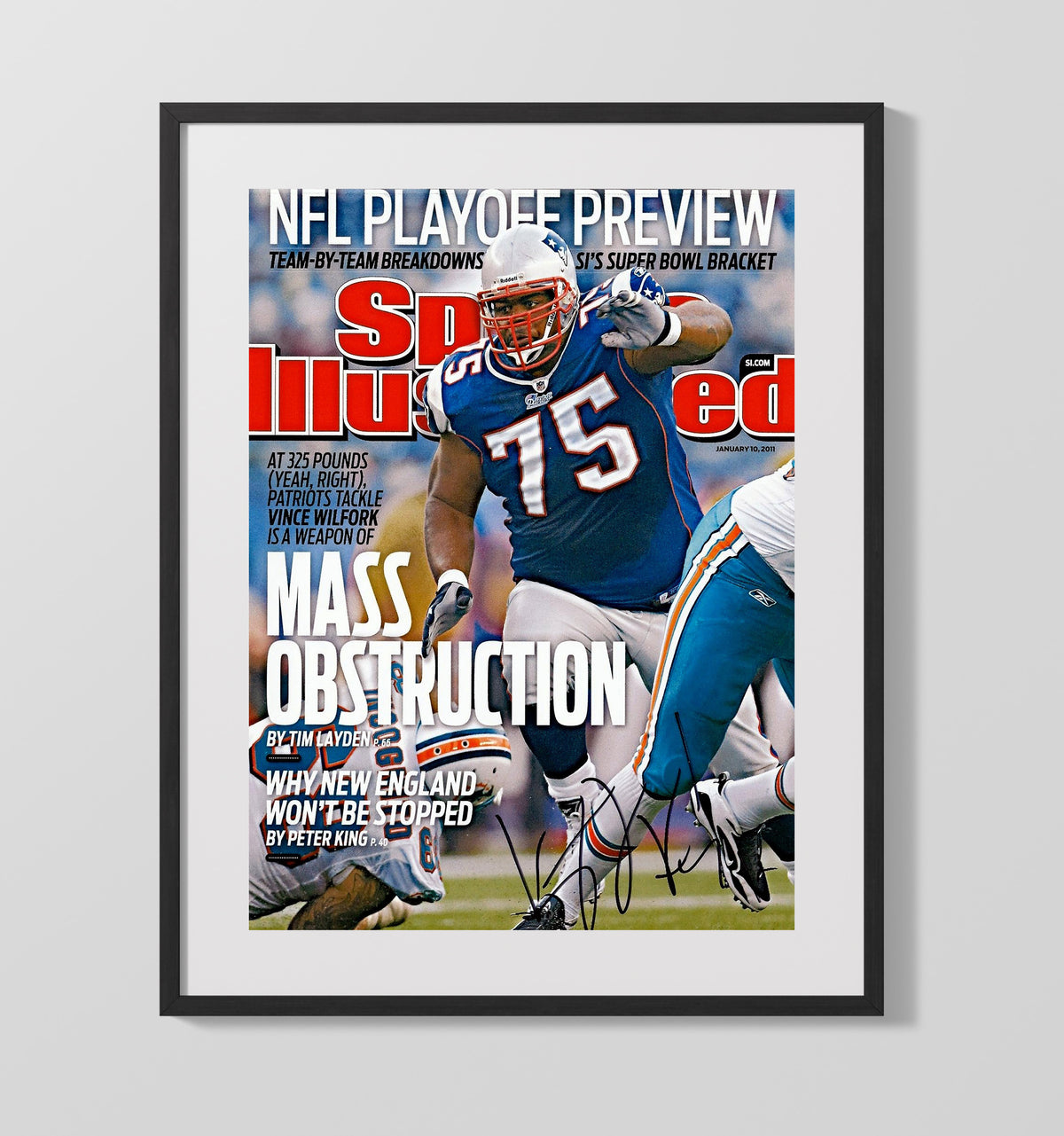 Vince Wilfork - New England Football SI Cover Defensive Tackle 2011 football wall art 16x20 Gallery Frame