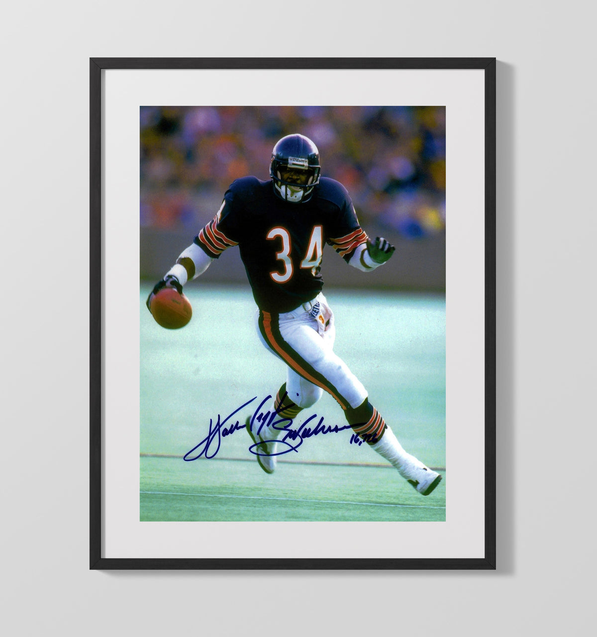 Walter Payton - Sweetness in Motion football wall art 16x20 Gallery Frame