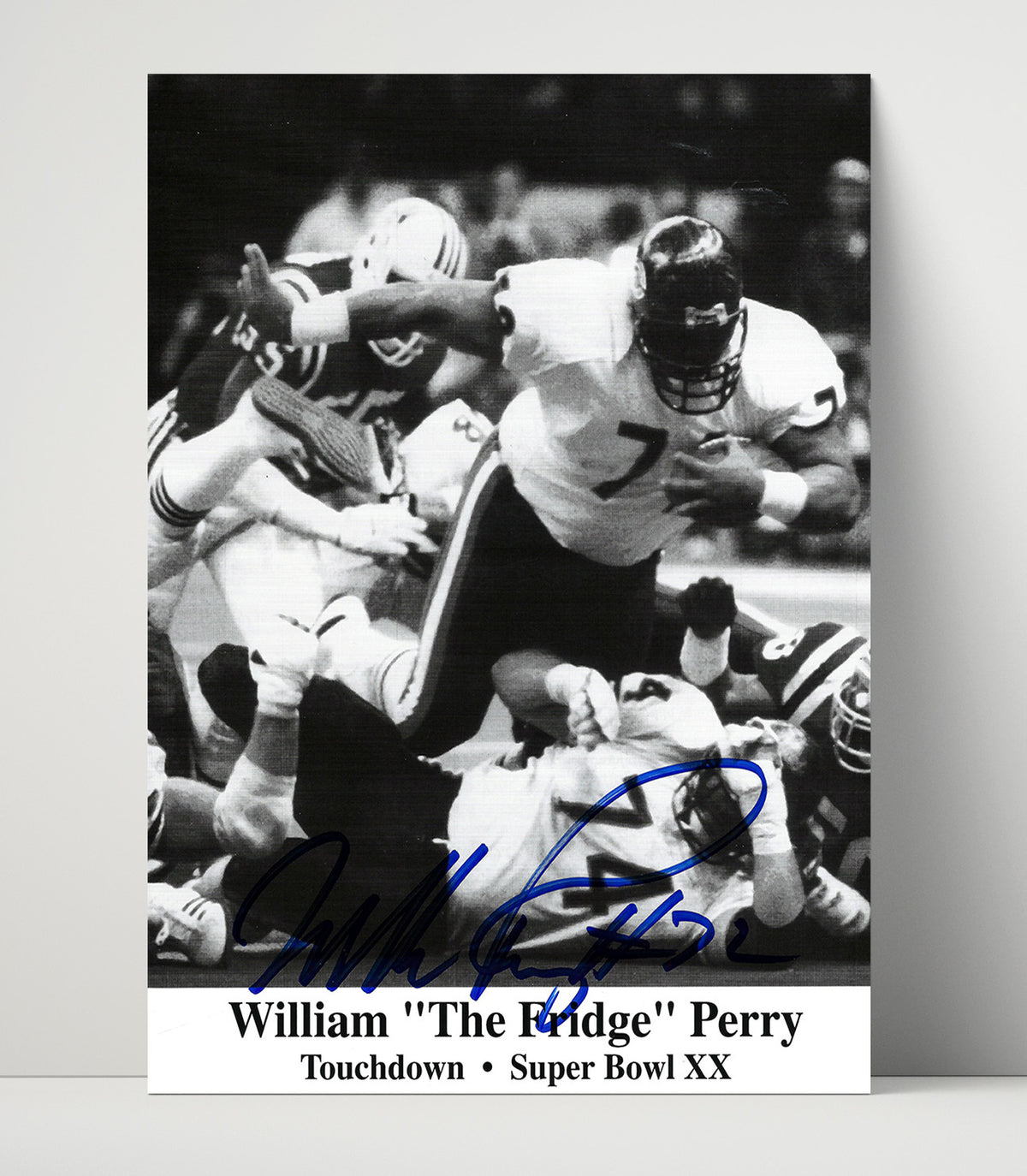 William Perry - Chicago football Super Bowl XX Touchdown 1986 football wall art 16x20 Unframed Print